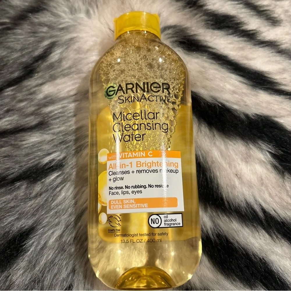 Garnier SkinActive Micellar Cleansing Water - Vibrant Yellow